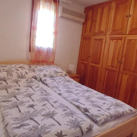 度假居 Azur Vendeghaz